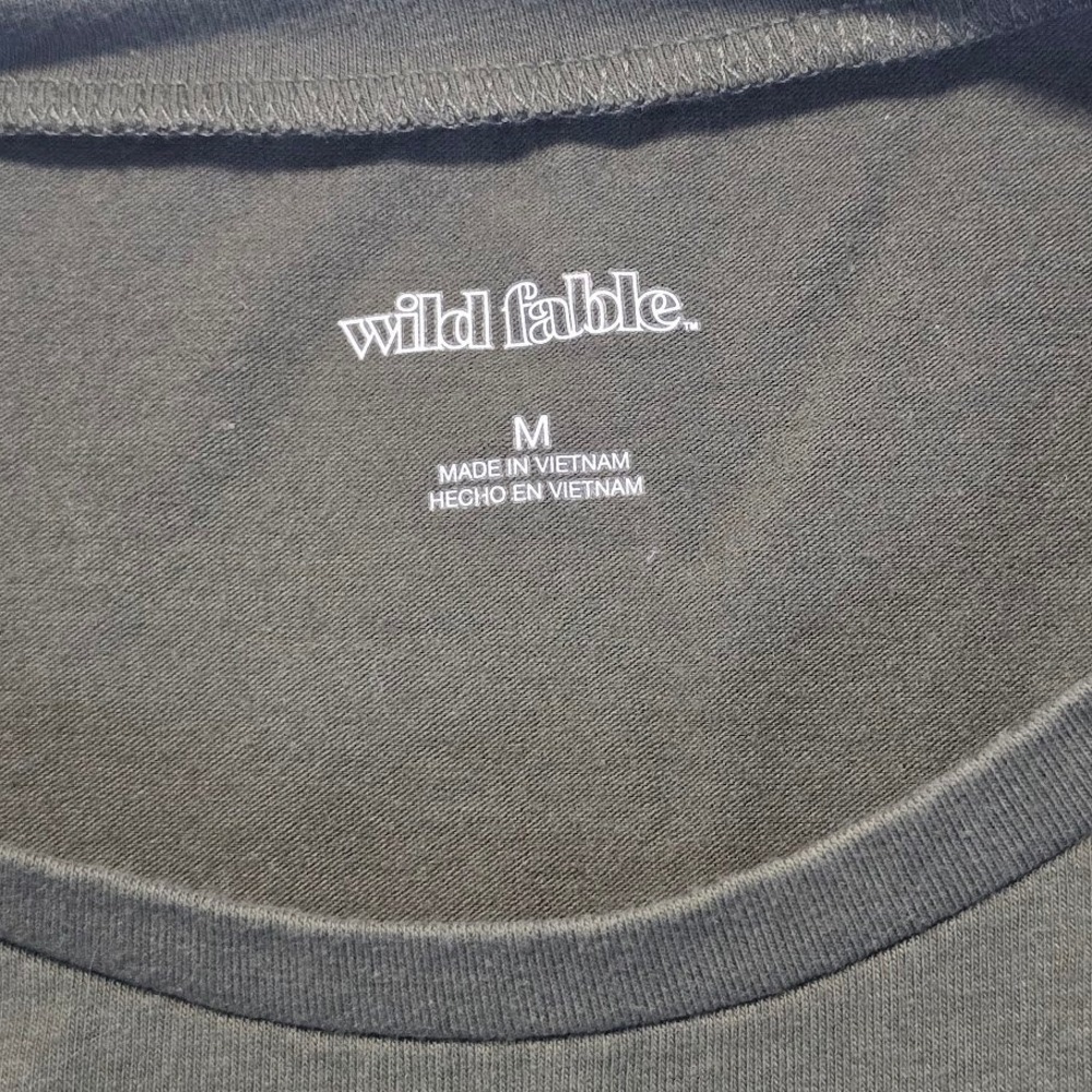 Wild Fable Crop Top Women M Baby Tee Olive Green Earthy Gorpcore Minimalist Sage - Picture 5 of 6